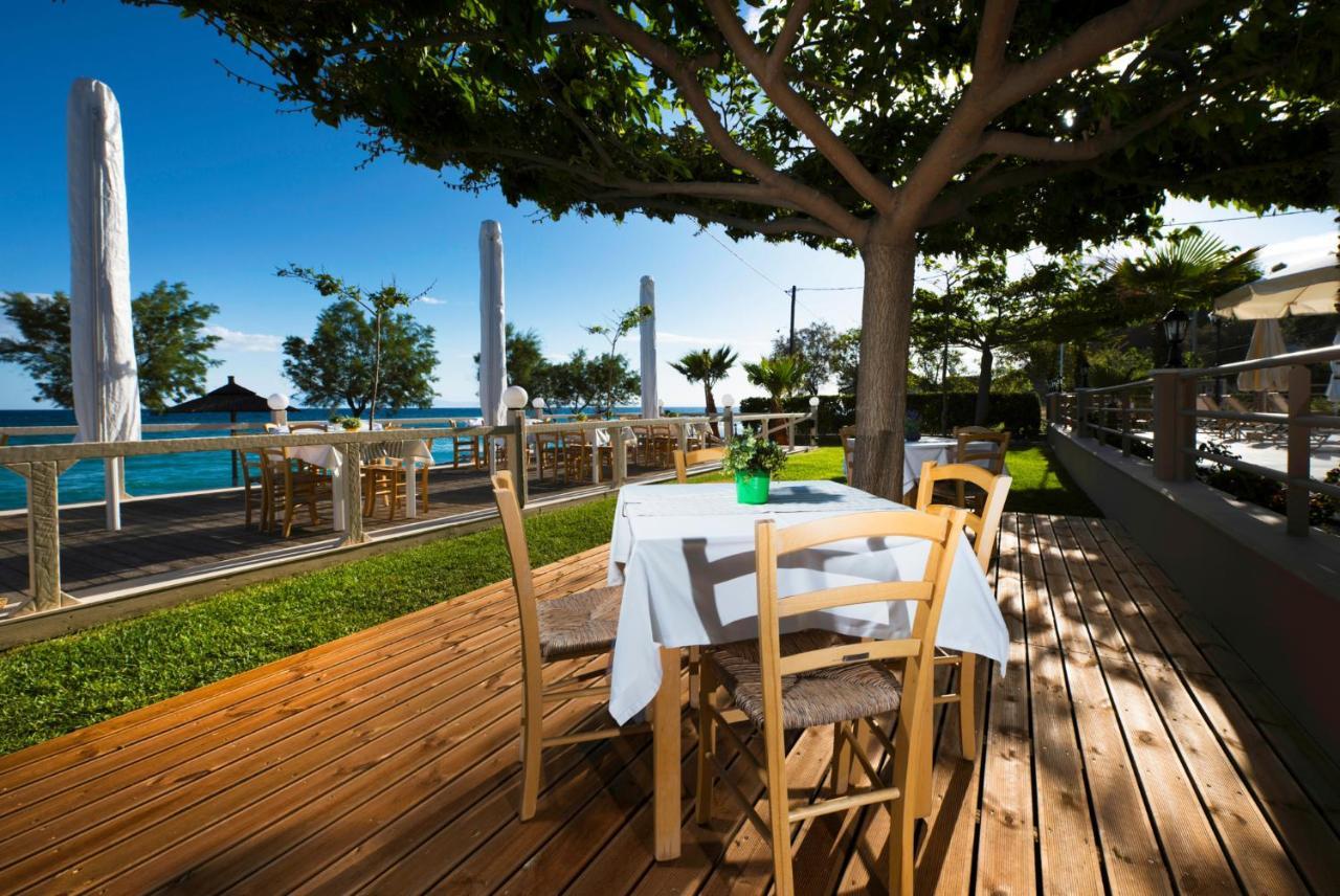 يميناريا Blue View Hotel المظهر الخارجي الصورة