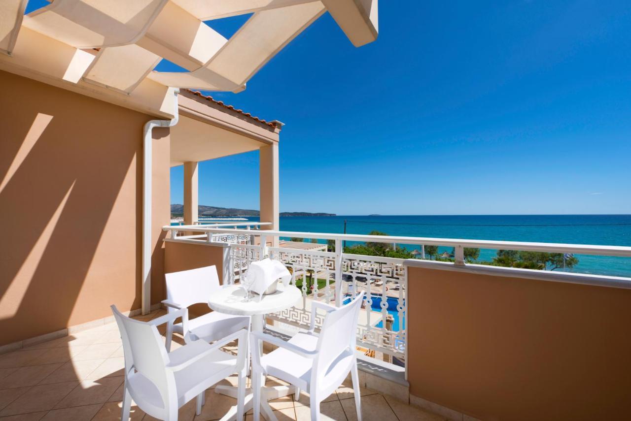 يميناريا Blue View Hotel المظهر الخارجي الصورة