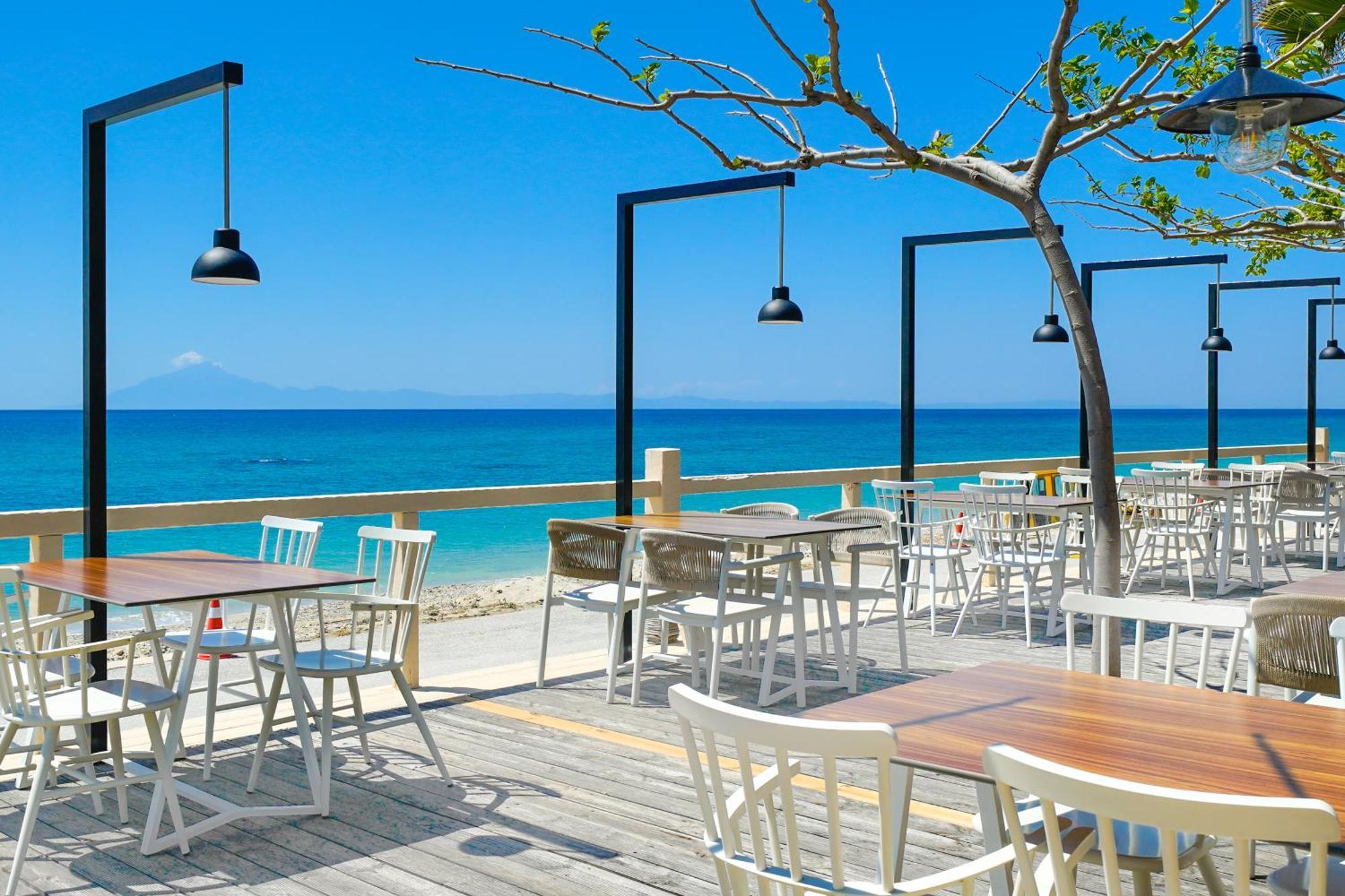 يميناريا Blue View Hotel المظهر الخارجي الصورة